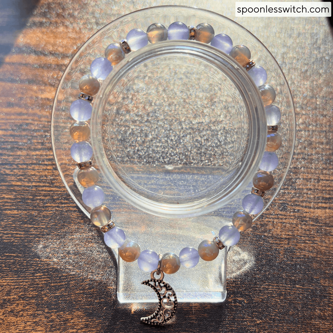 Gray Agate & Amethyst Dyed Quartzite Moon Bracelet